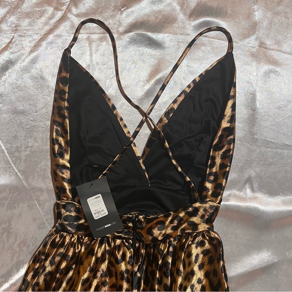 Can't Tame Her Leopard Slit Dress - Leopard - Picture 9 of 10